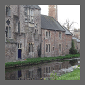 bishops palace in wells somerset